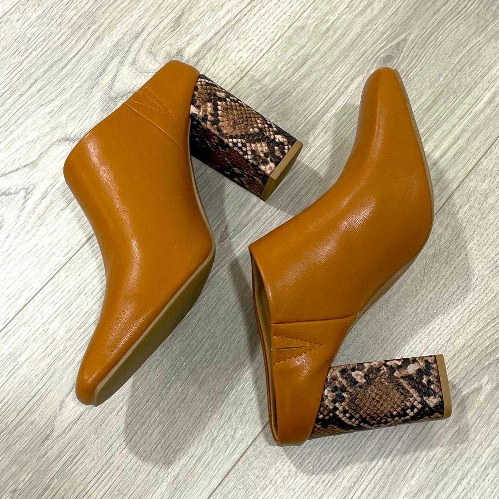 Stunning Women's Paula Mule Heels Cognac